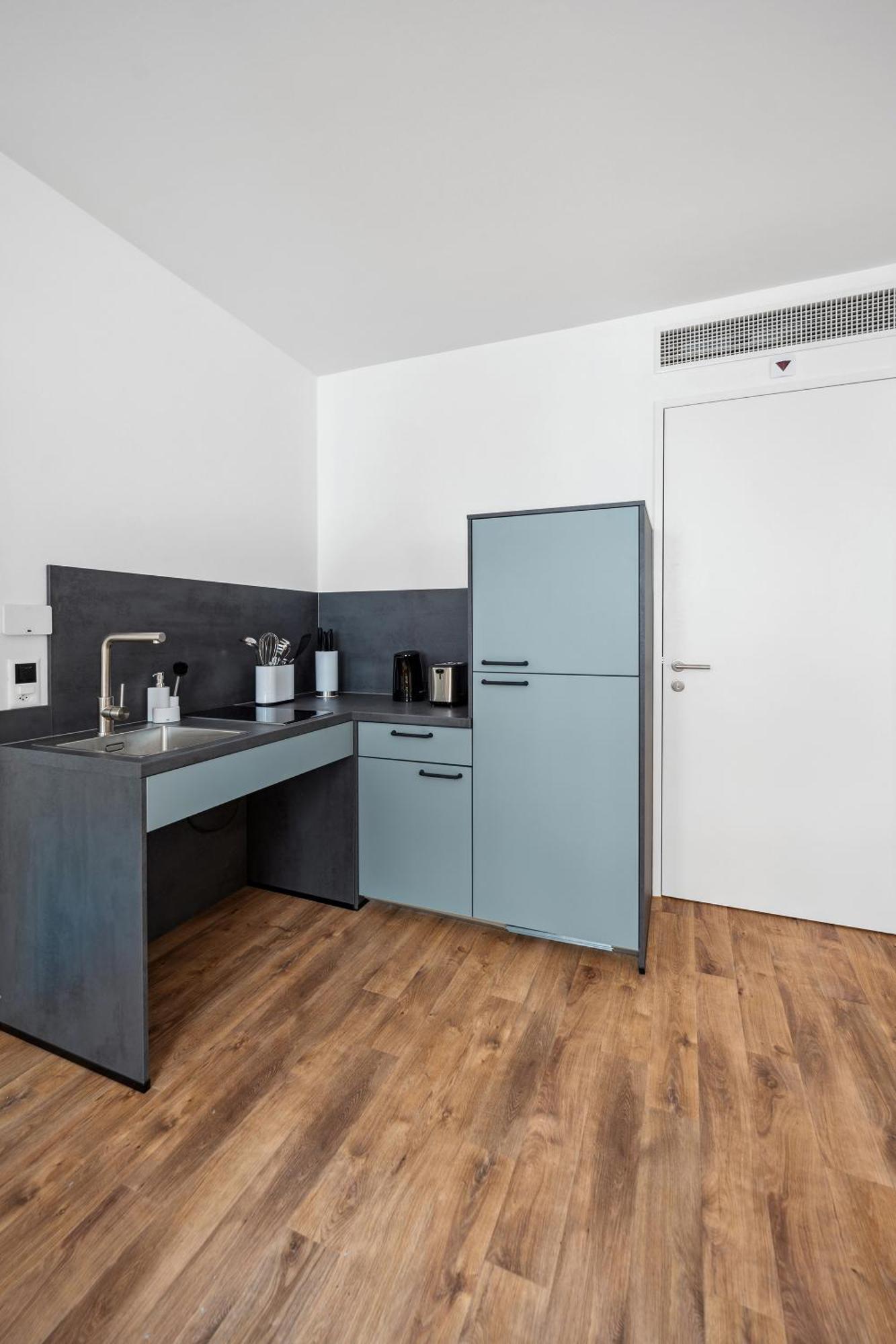 Limehome Basel Muenzgasse Værelse billede
