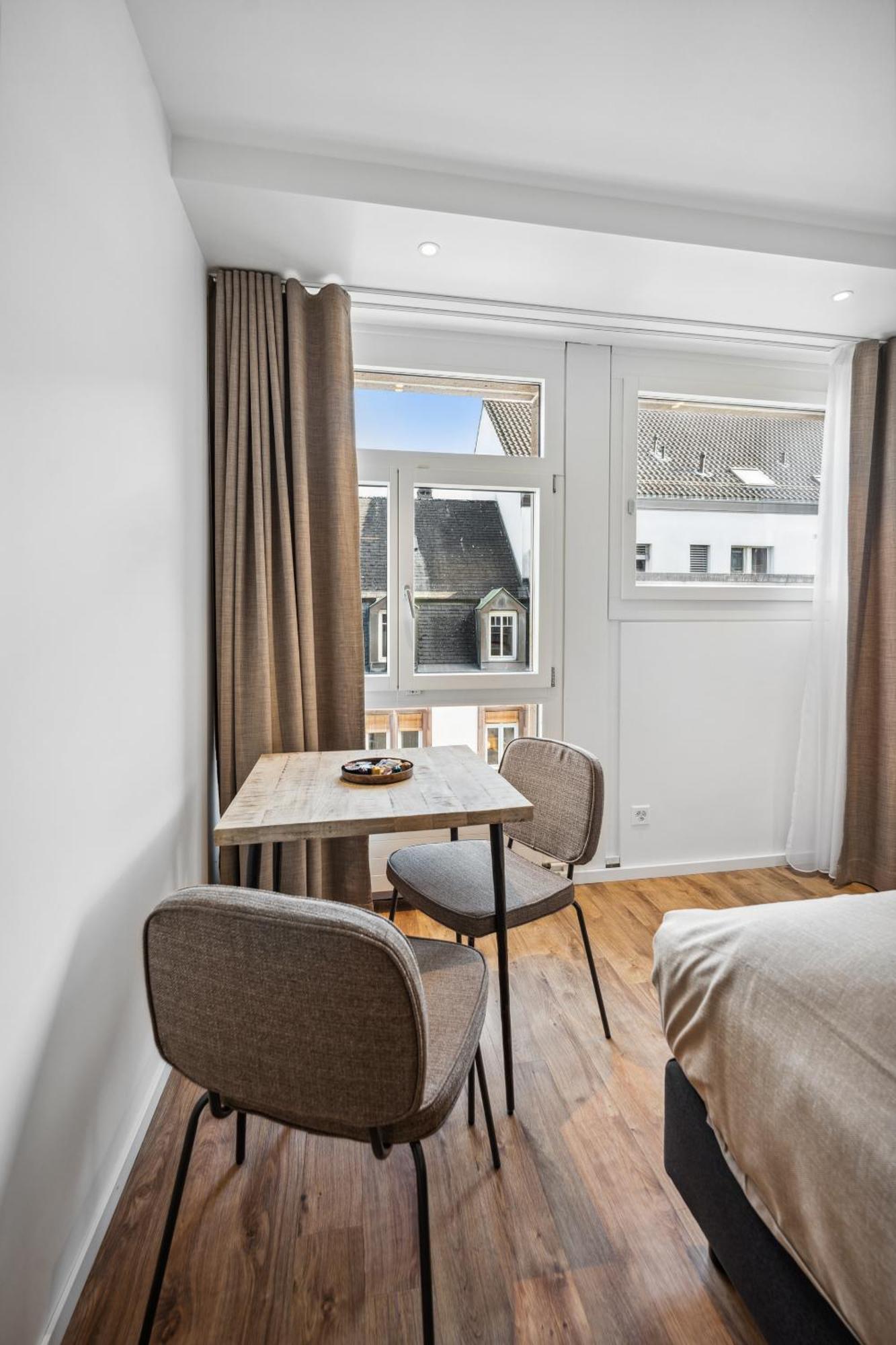 Limehome Basel Muenzgasse Værelse billede