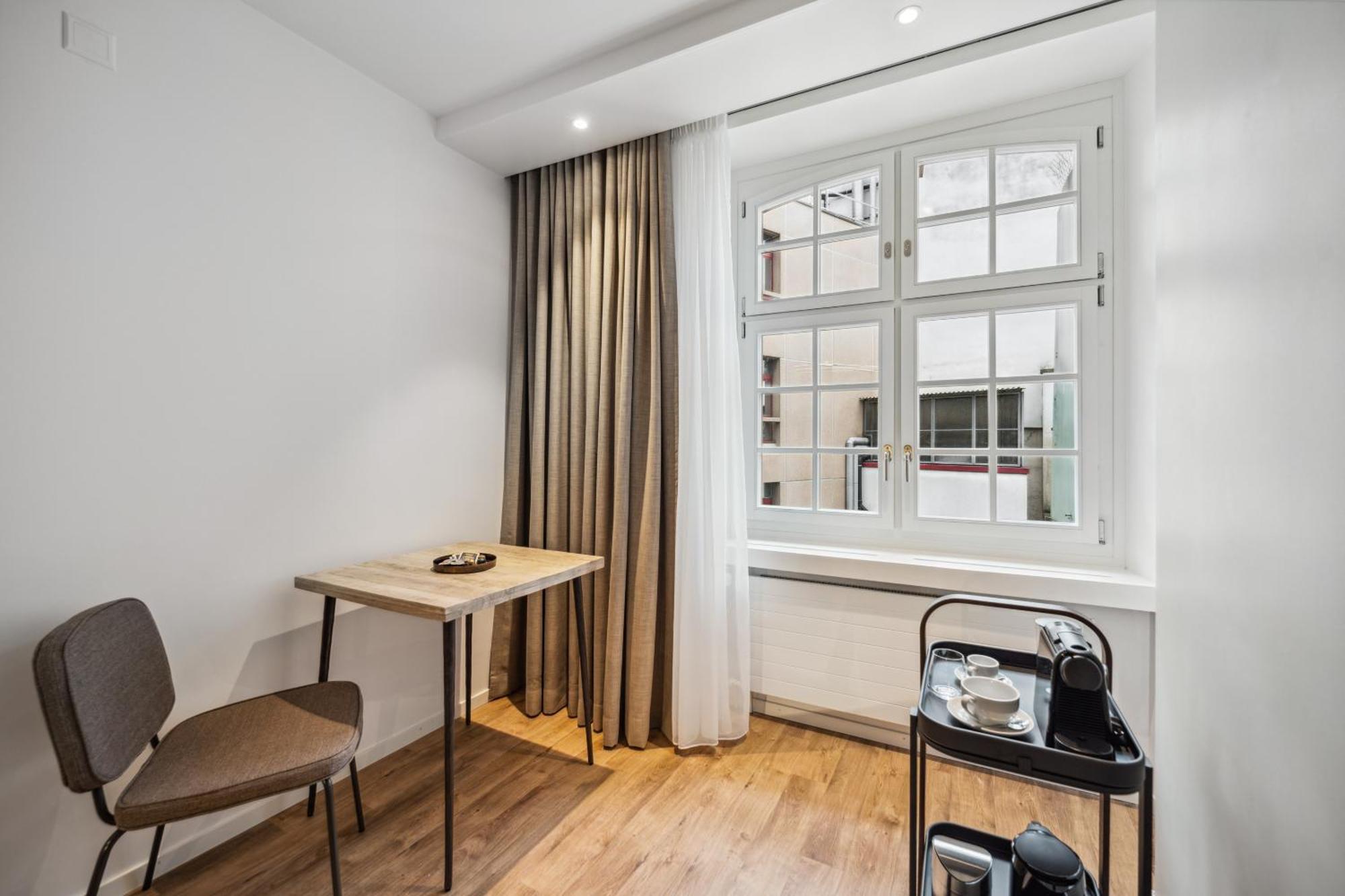 Limehome Basel Muenzgasse Værelse billede